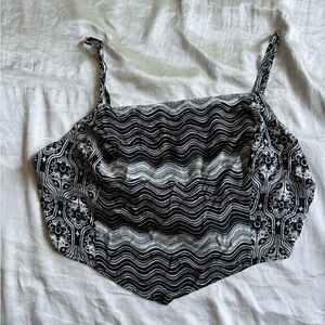 Juniors Black and White So Top Size XL